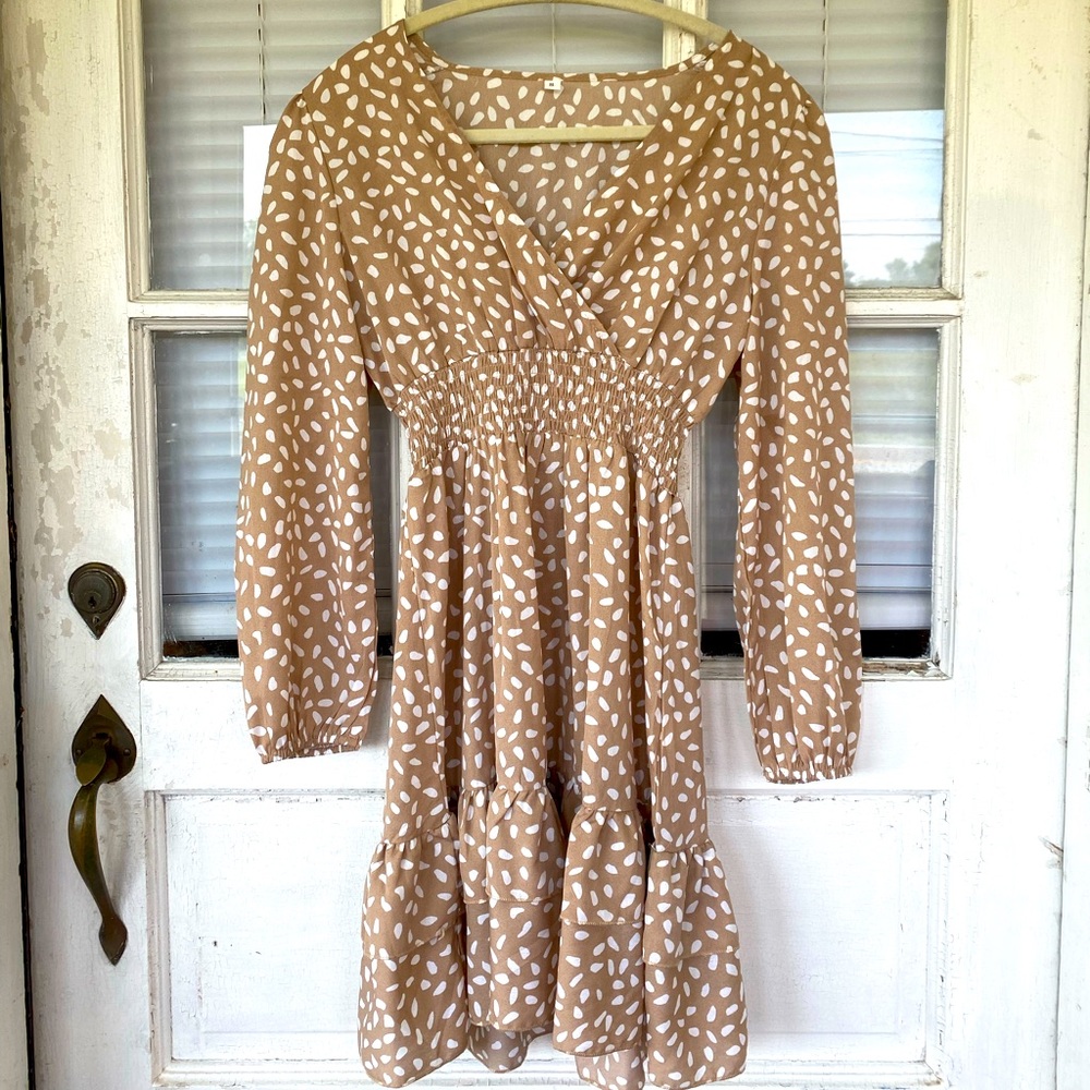 Small brown long sleeve fall dress